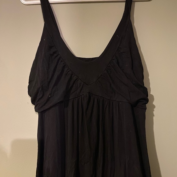 Sundress - Picture 2 of 5